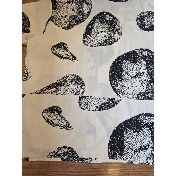 Market Earth Bitmap Short Sleeve Shirt Mens Sz 2XL Cream Button Up Worldwear NWT - Picture 9 of 9